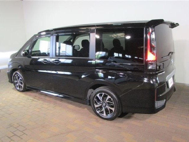 HONDA STEPWGN SPADA 2018 Image 32