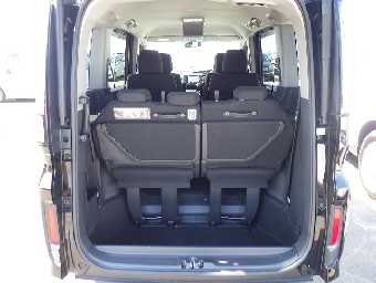 HONDA STEPWGN SPADA 2018 Image 36