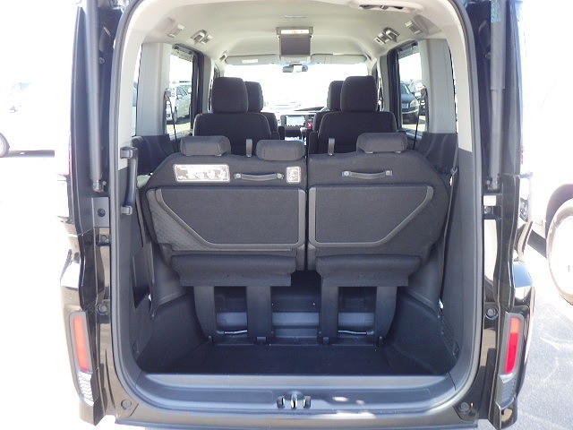 HONDA STEPWGN SPADA 2018 Image 42