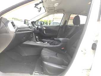 MAZDA AXELA 2017 Image 14