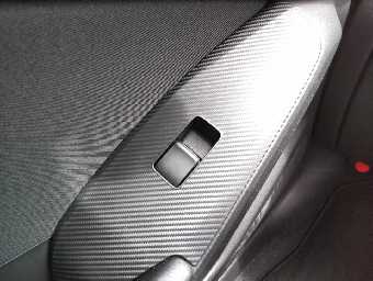 MAZDA AXELA 2017 Image 11