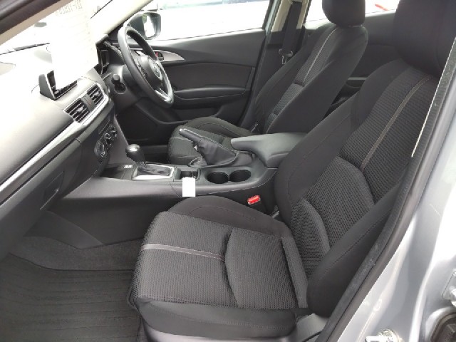 MAZDA AXELA 2017 Image 20