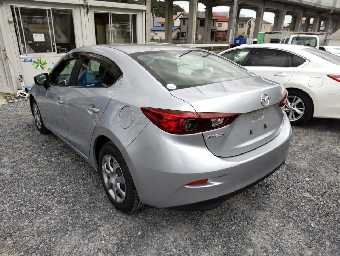 MAZDA AXELA 2017 Image 4