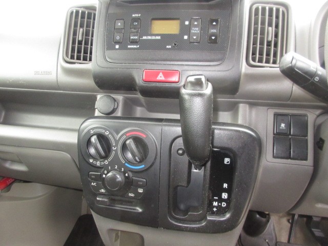 SUZUKI EVERY 2016 Image 20