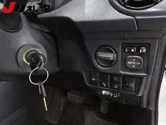 TOYOTA COROLLA AXIO 2017 Image 4