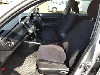 TOYOTA COROLLA FIELDER 2017 Image 12