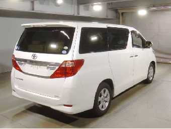 TOYOTA ALPHARD 2013 Image 2