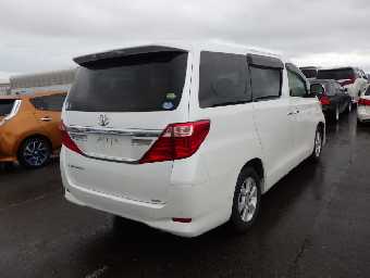TOYOTA ALPHARD 2013 Image 13