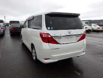 TOYOTA ALPHARD 2013 Image 14