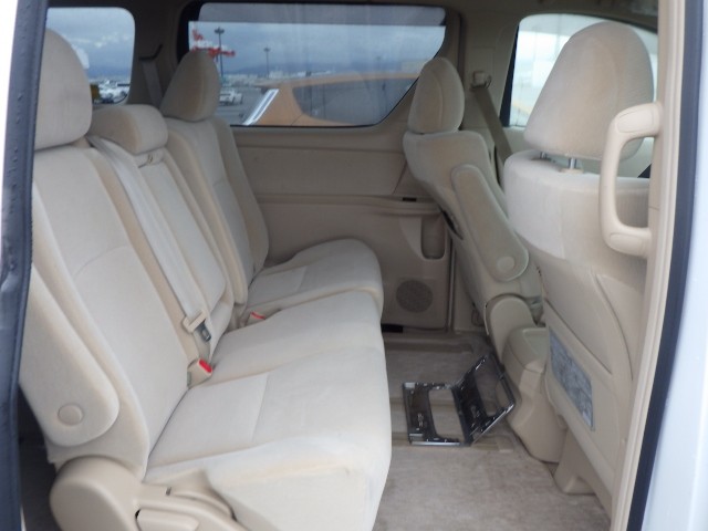 TOYOTA ALPHARD 2013 Image 23