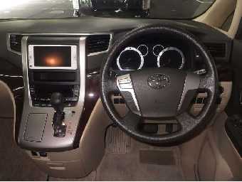 TOYOTA ALPHARD 2013 Image 6
