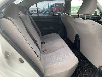 TOYOTA COROLLA AXIO 2017 Image 6