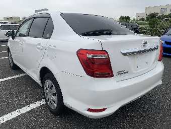 TOYOTA COROLLA AXIO 2017 Image 10