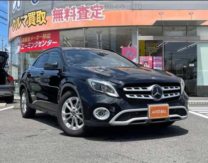 MERCEDES BENZ GLA CLASS 2017 Image 1