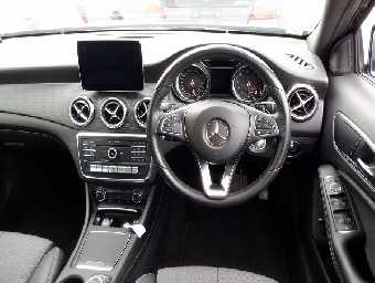 MERCEDES BENZ GLA CLASS 2017 Image 16