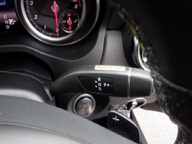 MERCEDES BENZ GLA CLASS 2017 Image 26