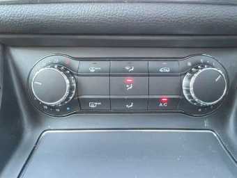 MERCEDES BENZ GLA CLASS 2017 Image 8