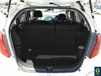 HONDA FIT 2010 Image 9