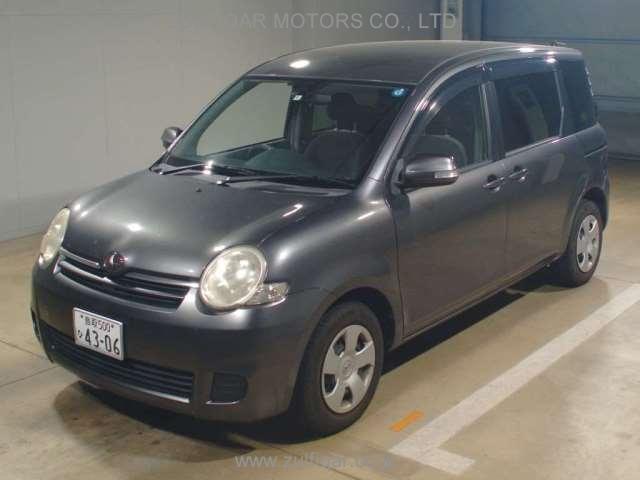 TOYOTA SIENTA 2010 Image 1