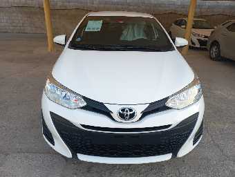 TOYOTA YARIS 2018 Image 8