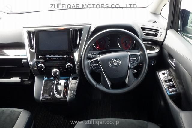 TOYOTA ALPHARD 2020 Image 4