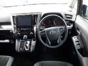 TOYOTA ALPHARD 2020 Image 4