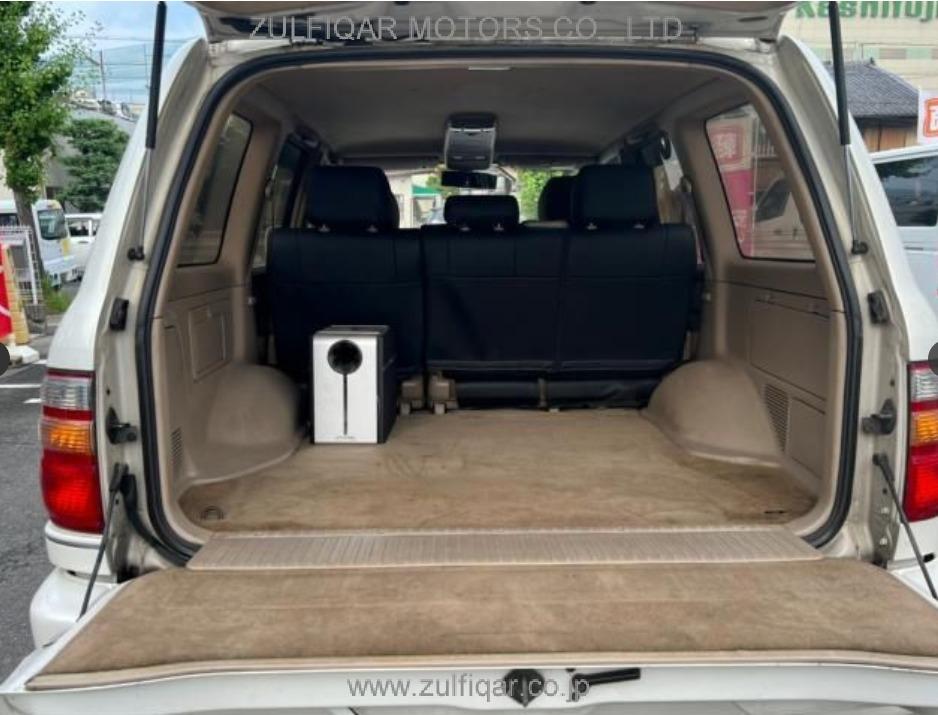 TOYOTA LAND CRUISER 100 1999 Image 4