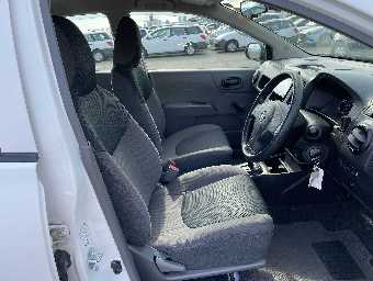 NISSAN NV150 AD 2017 Image 9