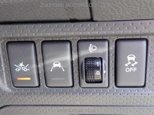 NISSAN NV150 AD 2017 Image 9