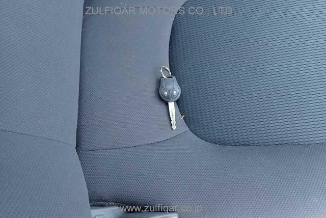 NISSAN NV150 AD 2017 Image 9