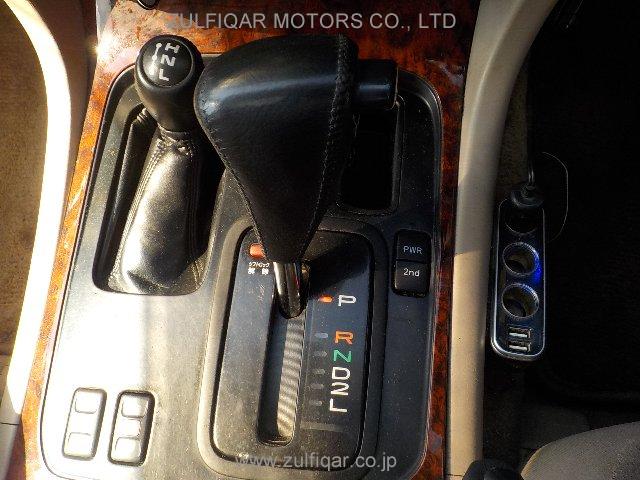 TOYOTA LAND CRUISER 100 2000 Image 12