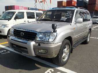 TOYOTA LAND CRUISER 100 2000 Image 16