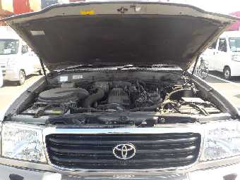 TOYOTA LAND CRUISER 100 2000 Image 22