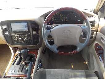 TOYOTA LAND CRUISER 100 2000 Image 9