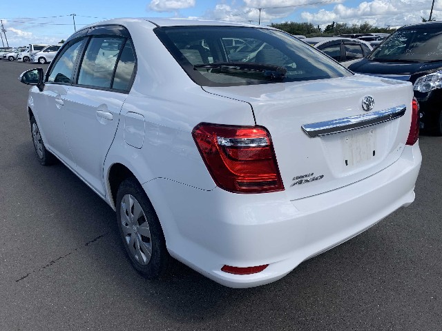 TOYOTA COROLLA AXIO 2017 Image 21