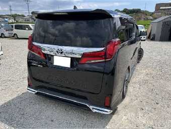 TOYOTA ALPHARD 2021 Image 2