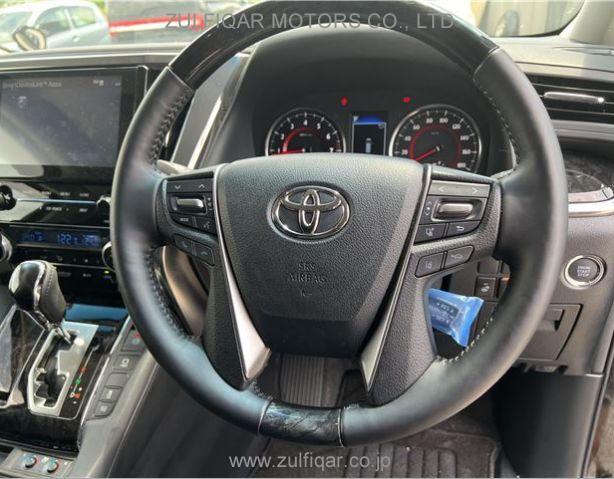 TOYOTA ALPHARD 2021 Image 8