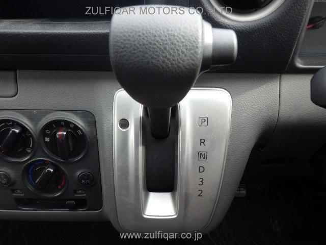 NISSAN NV350 CARAVAN 2012 Image 11