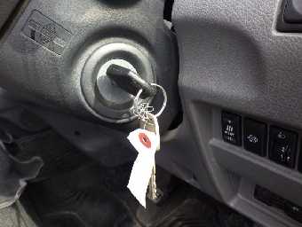 NISSAN NV350 CARAVAN 2012 Image 11