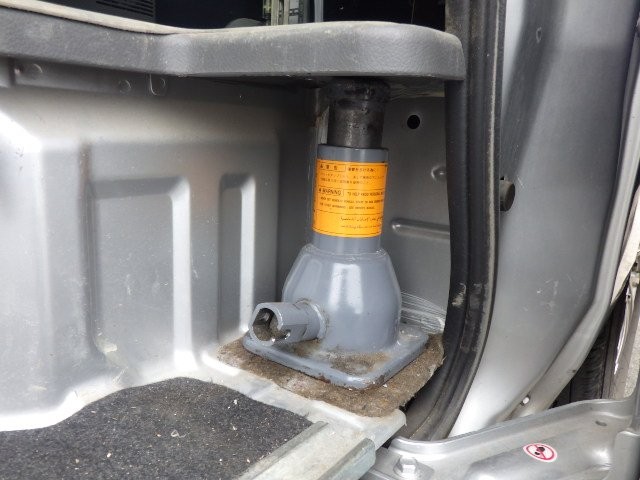 NISSAN NV350 CARAVAN 2012 Image 27