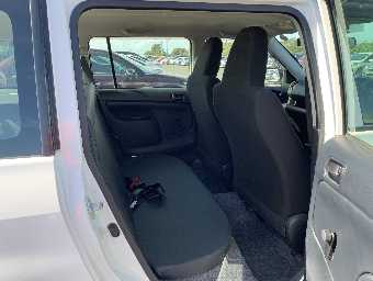 TOYOTA SUCCEED 2017 Image 10