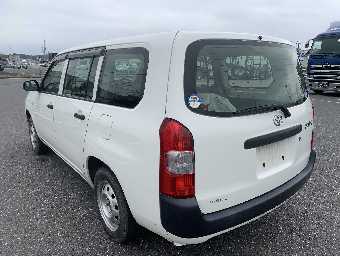 TOYOTA SUCCEED 2017 Image 13