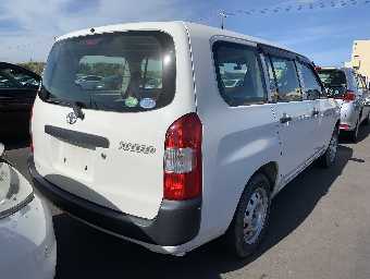 TOYOTA SUCCEED 2017 Image 14