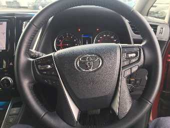 TOYOTA VELLFIRE 2019 Image 10