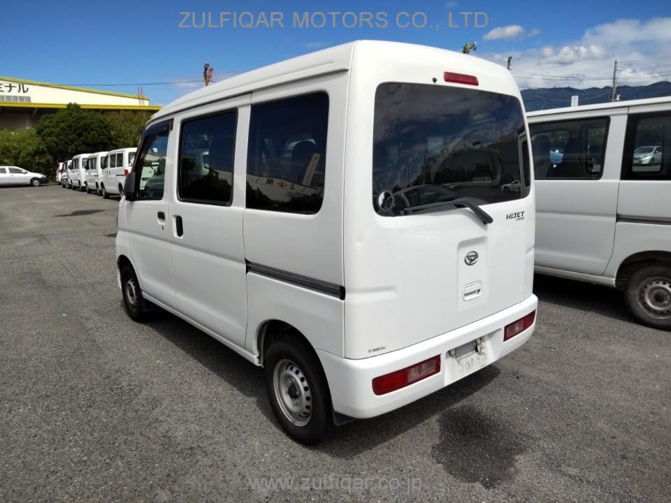 DAIHATSU HIJET CARGO 2017 Image 4