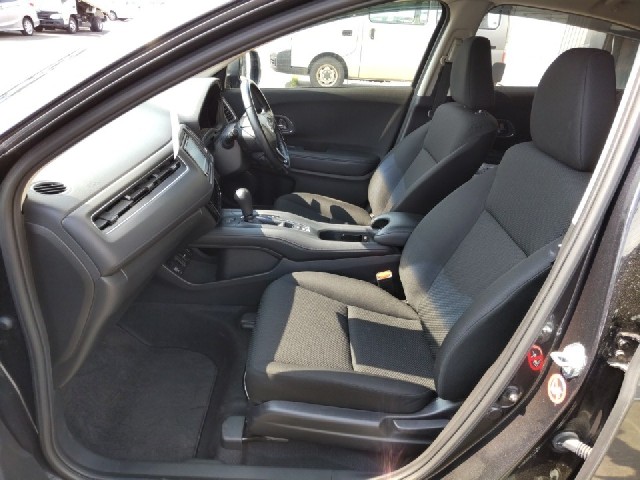 HONDA VEZEL 2017 Image 20