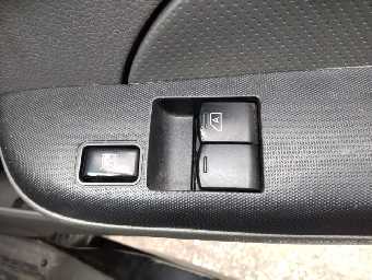 NISSAN NV350 CARAVAN 2015 Image 12