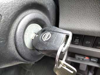 NISSAN NV350 CARAVAN 2015 Image 13