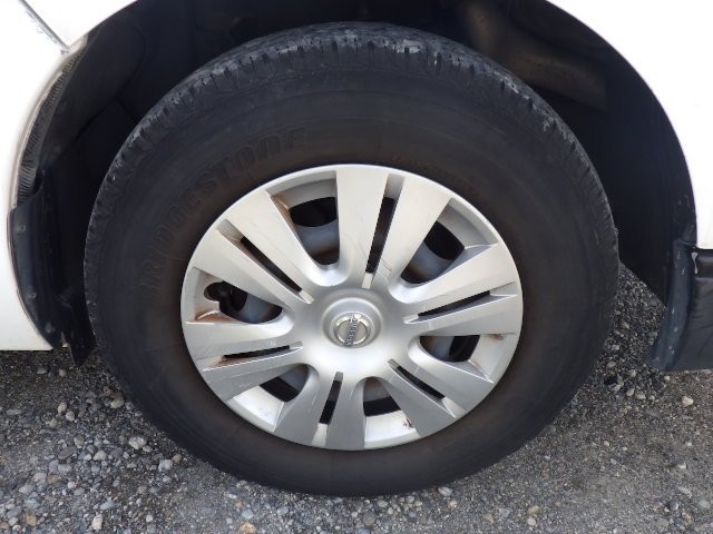 NISSAN NV350 CARAVAN 2014 Image 24