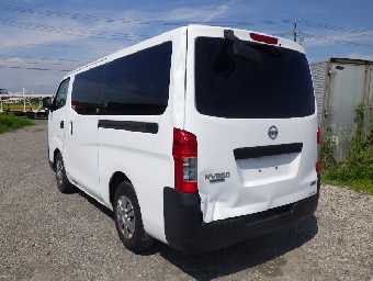 NISSAN NV350 CARAVAN 2014 Image 3